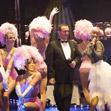 Monsieur Jeton f&uuml;hrte das Publikum durch einen Abend mit viel Glamour im Gourmet Palast in Heilbronn.