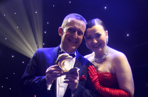 Jeton & Carmen Prix Dauphin magique d'or 2020 